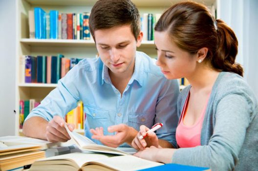 Gia sư dạy tiếng Pháp Alpha
